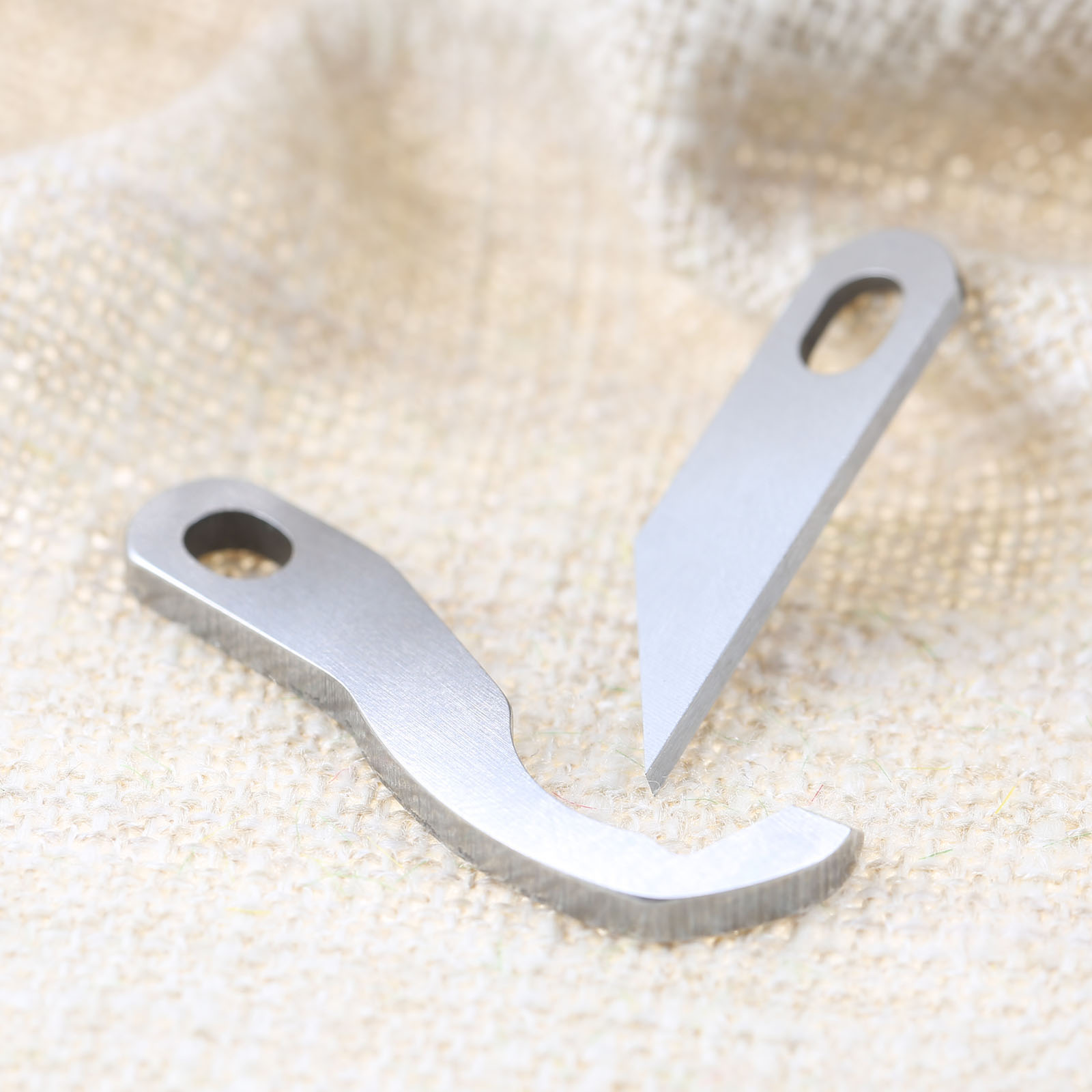 Sewing Art - Ober- und Untermesser für Brother 4234D