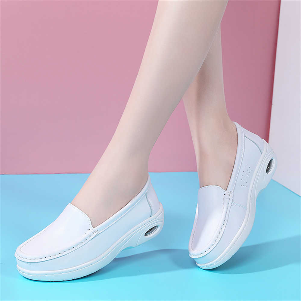 Sewing Industry - Chunky White Sole Heel Schuhe Oxford