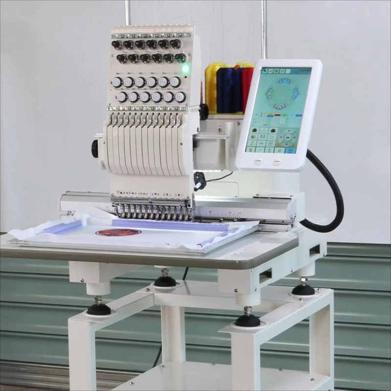 Sewing Machine For Textile - Computergesteuerte Stickerei-Nähmaschine mit Mehrfachnadeln für die